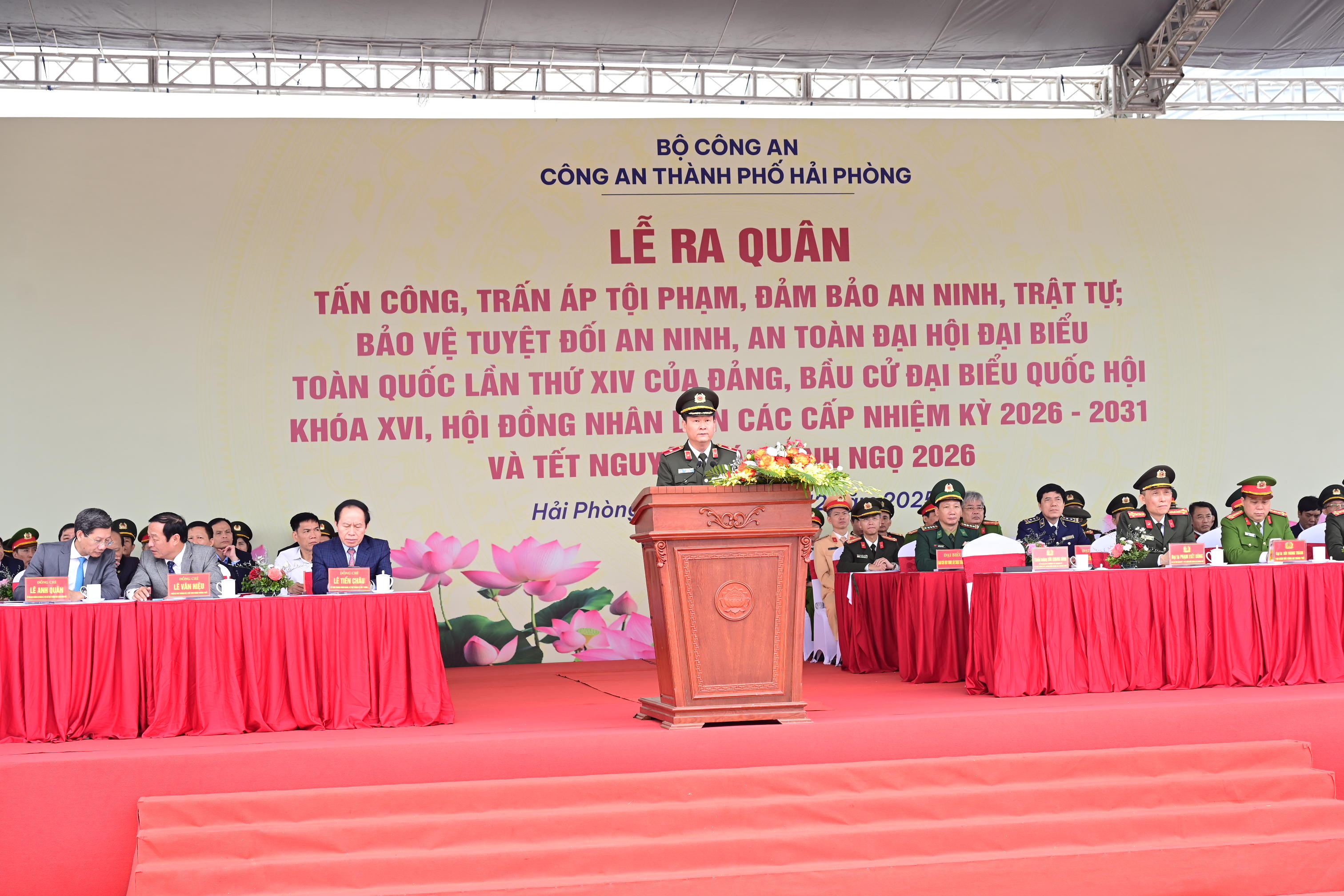 Đồng loạt tổ chức Lễ ra quân tấn công, trấn áp tội phạm, bảo vệ tuyệt đối an ninh, an toàn Đại hội XIV của Đảng, bầu cử đại biểu Quốc hội khóa XVI, HĐND các cấp, nhiệm kỳ 2026 - 2031 và Tết Nguyên đán Bính Ngọ